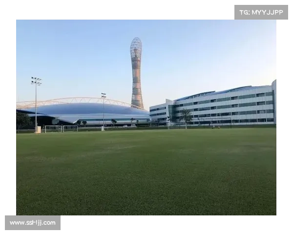 巴黎圣日耳曼启动训练基地扩建计划全面提升青训设施与青年球员培养环境 巴黎圣日耳曼启动训练基地扩建计划全面提升青训设施与青年球员培养环境
