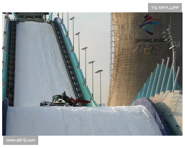 首钢滑雪大跳台联动篮球赛，冰雪运动与篮球跨界融合